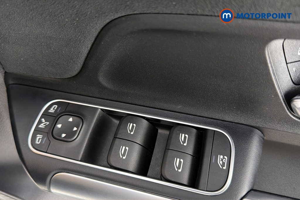Mercedes-Benz GLA Amg Line Automatic Petrol SUV - Stock Number (1691957) - 19th supplementary image