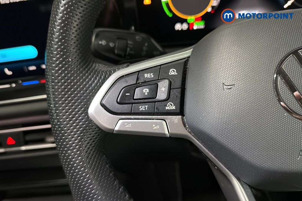 Volkswagen Tiguan R-Line Automatic Petrol Plug-In Hybrid SUV - Stock Number (1691982) - 4th supplementary image