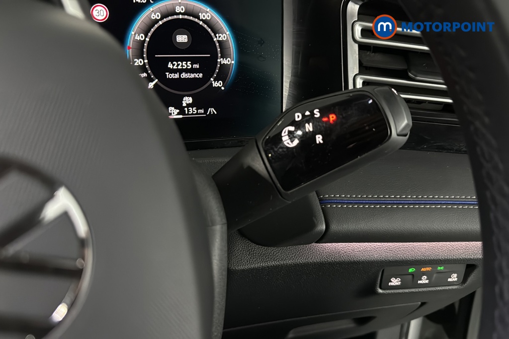 Volkswagen Tiguan R-Line Automatic Petrol Plug-In Hybrid SUV - Stock Number (1691982) - 6th supplementary image