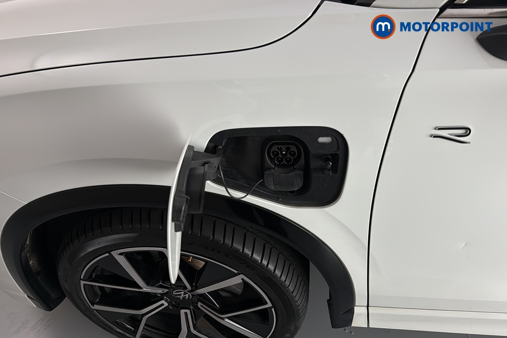 Volkswagen Tiguan R-Line Automatic Petrol Plug-In Hybrid SUV - Stock Number (1691982) - 40th supplementary image