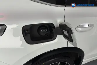 Volkswagen Tiguan R-Line Automatic Petrol Plug-In Hybrid SUV - Stock Number (1691982) - 41st supplementary image