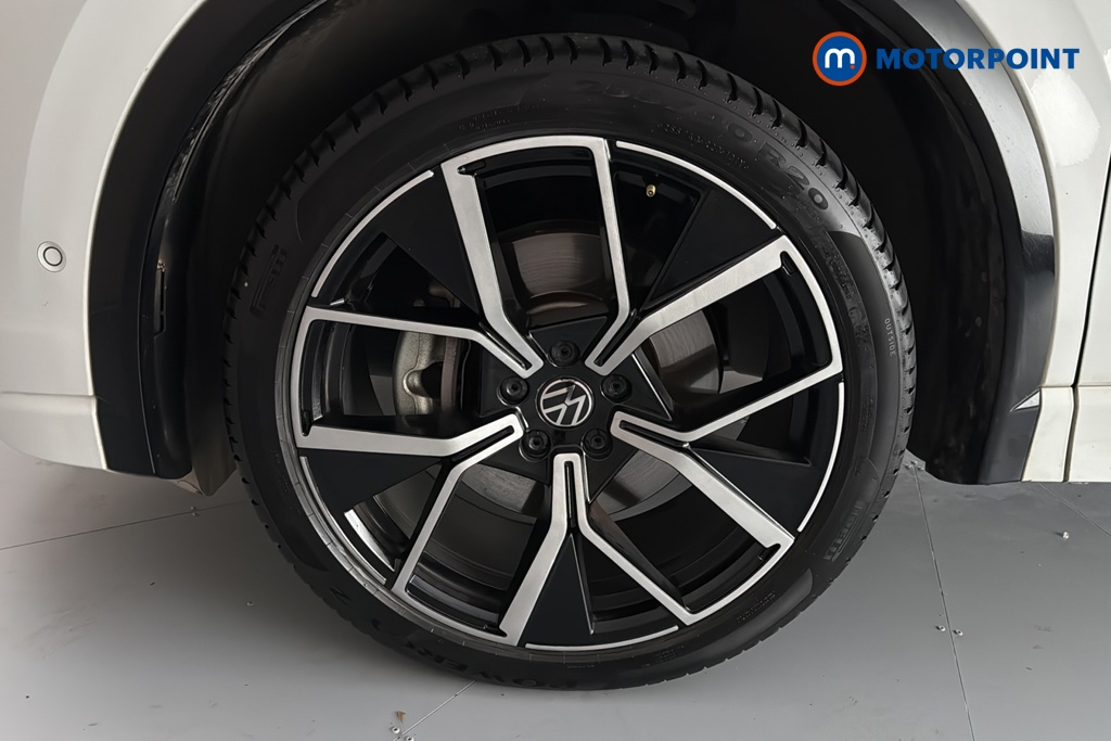 Volkswagen Tiguan R-Line Automatic Petrol Plug-In Hybrid SUV - Stock Number (1691982) - 44th supplementary image