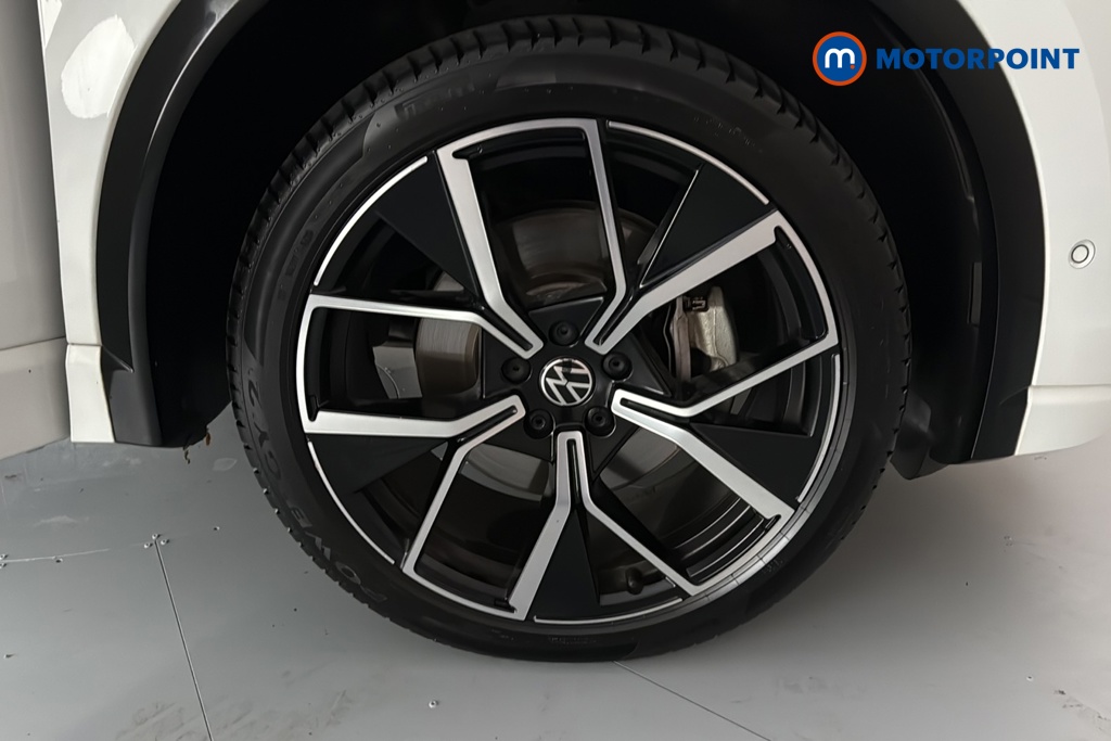 Volkswagen Tiguan R-Line Automatic Petrol Plug-In Hybrid SUV - Stock Number (1691982) - 47th supplementary image