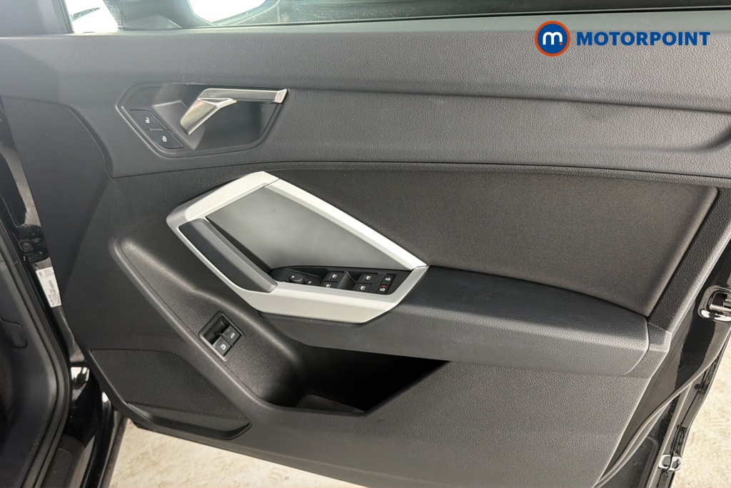Audi Q3 Technik Automatic Petrol Plug-In Hybrid SUV - Stock Number (1692124) - 18th supplementary image
