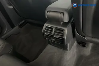 Audi Q3 Technik Automatic Petrol Plug-In Hybrid SUV - Stock Number (1692124) - 28th supplementary image