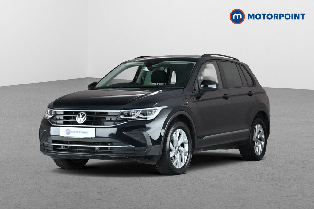 Volkswagen Tiguan Life Automatic Petrol Plug-In Hybrid SUV - Stock Number (1692451) - Passenger side front corner