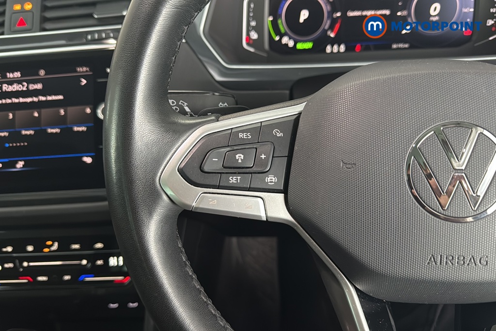 Volkswagen Tiguan Life Automatic Petrol Plug-In Hybrid SUV - Stock Number (1692451) - 4th supplementary image