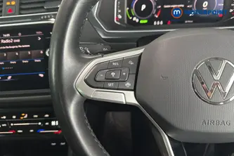 Volkswagen Tiguan Life Automatic Petrol Plug-In Hybrid SUV - Stock Number (1692451) - 4th supplementary image