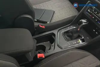 Volkswagen Tiguan Life Automatic Petrol Plug-In Hybrid SUV - Stock Number (1692451) - 15th supplementary image