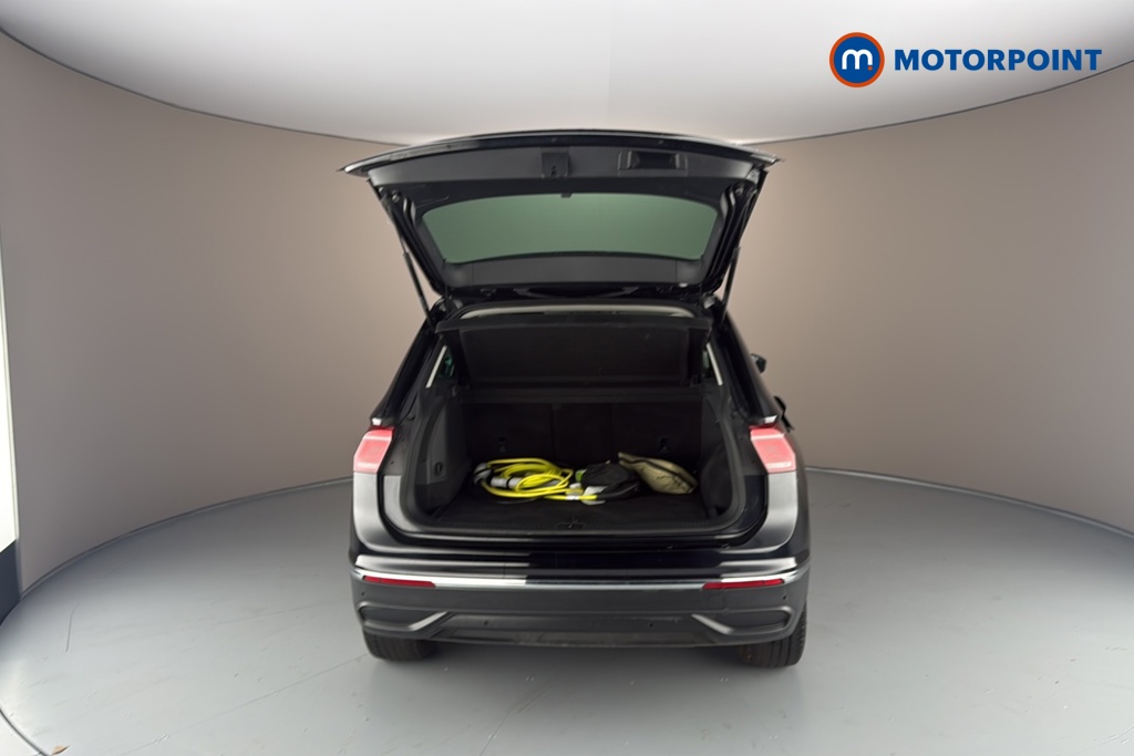 Volkswagen Tiguan Life Automatic Petrol Plug-In Hybrid SUV - Stock Number (1692451) - 30th supplementary image