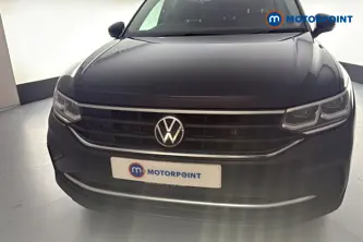 Volkswagen Tiguan Life Automatic Petrol Plug-In Hybrid SUV - Stock Number (1692451) - 43rd supplementary image