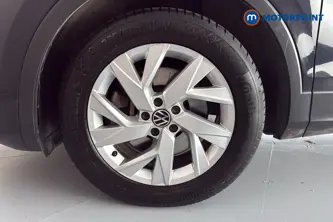 Volkswagen Tiguan Life Automatic Petrol Plug-In Hybrid SUV - Stock Number (1692451) - 44th supplementary image