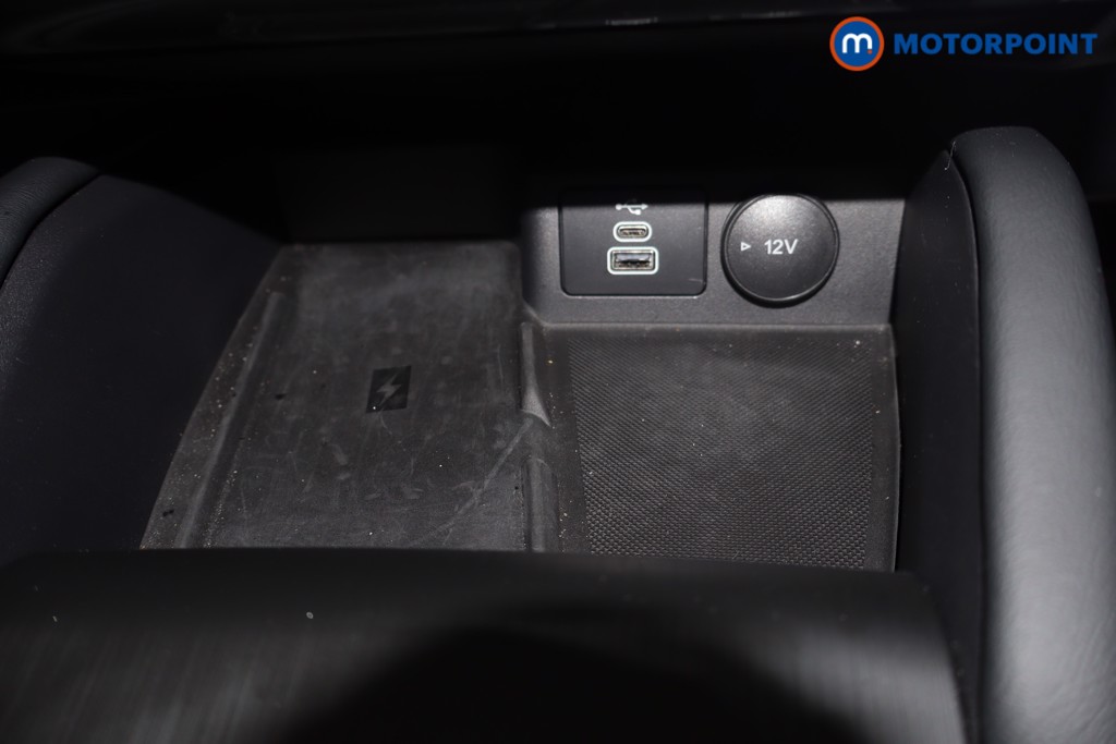 Ford Kuga St-Line X Black Package Automatic Petrol Plug-In Hybrid SUV - Stock Number (1692526) - 10th supplementary image