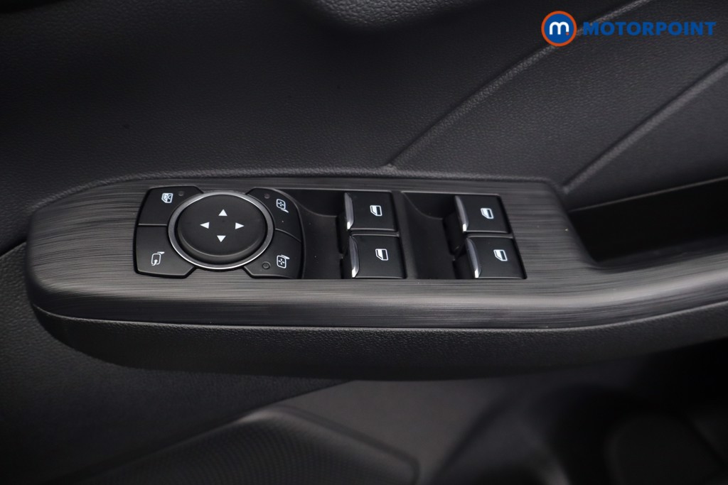 Ford Kuga St-Line X Black Package Automatic Petrol Plug-In Hybrid SUV - Stock Number (1692526) - 24th supplementary image