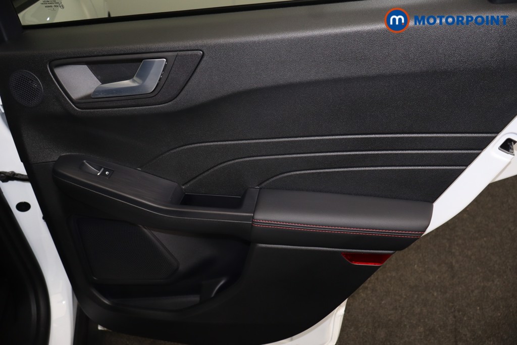 Ford Kuga St-Line X Black Package Automatic Petrol Plug-In Hybrid SUV - Stock Number (1692526) - 31st supplementary image