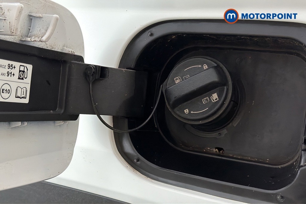 Hyundai Tucson Advance Manual Petrol SUV - Stock Number (1692819) - 41st supplementary image