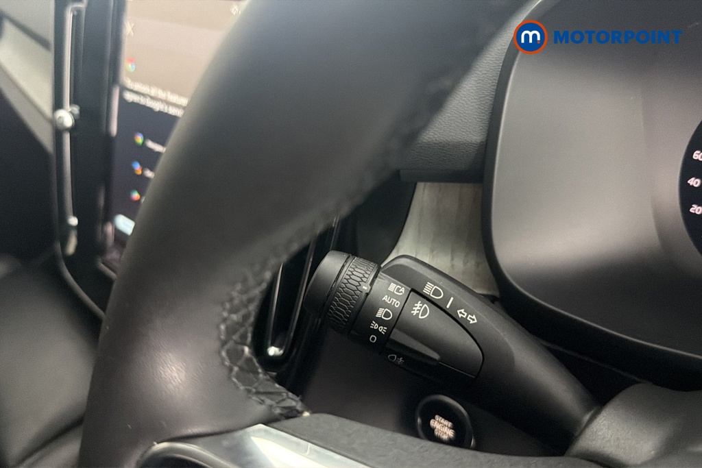 Volvo Xc40 Ultimate Automatic Petrol SUV - Stock Number (1692972) - 5th supplementary image