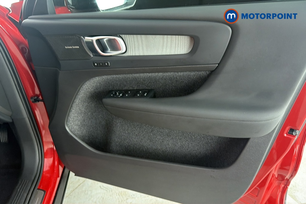Volvo Xc40 Ultimate Automatic Petrol SUV - Stock Number (1692972) - 18th supplementary image