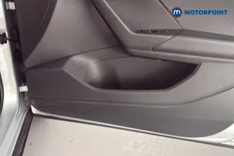Volkswagen T-Cross Match Manual Petrol SUV - Stock Number (1693190) - 21st supplementary image