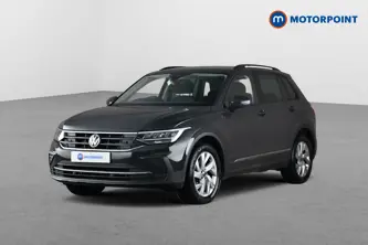Volkswagen Tiguan Life Manual Diesel SUV - Stock Number (1693278) - Passenger side front corner