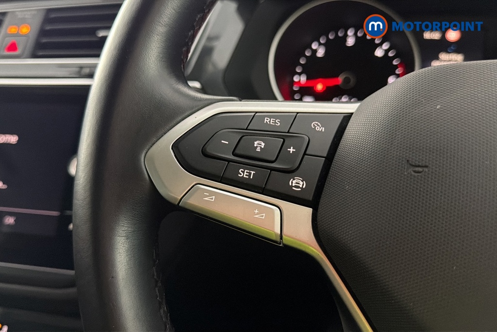 Volkswagen Tiguan Life Manual Diesel SUV - Stock Number (1693278) - 4th supplementary image