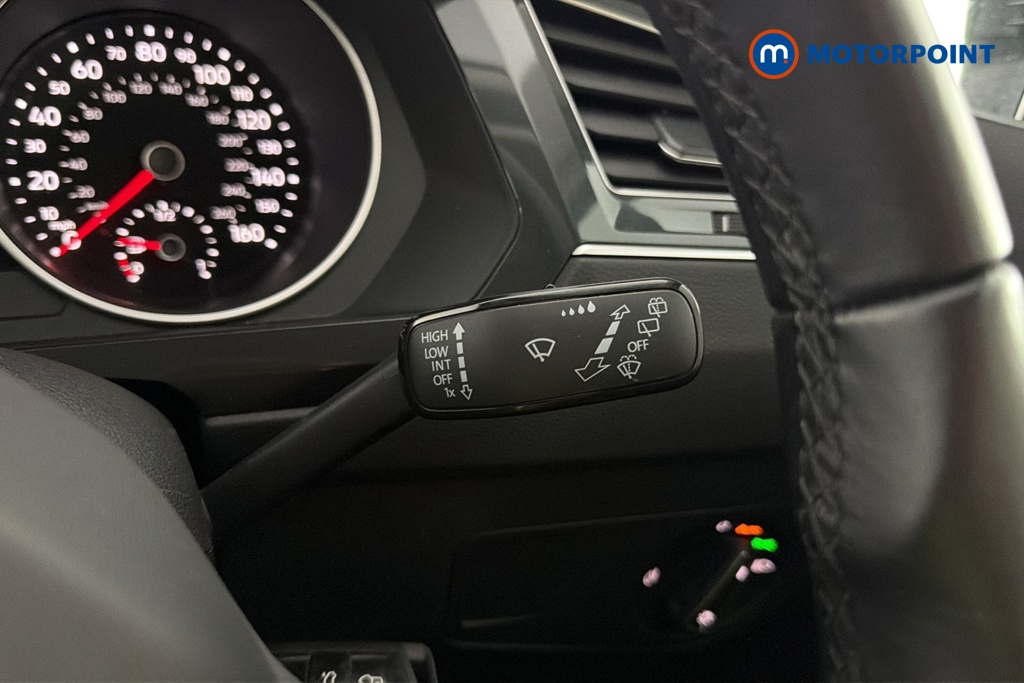 Volkswagen Tiguan Life Manual Diesel SUV - Stock Number (1693278) - 6th supplementary image