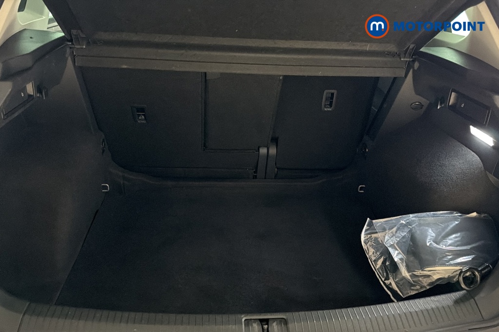 Volkswagen Tiguan Life Manual Diesel SUV - Stock Number (1693278) - 30th supplementary image