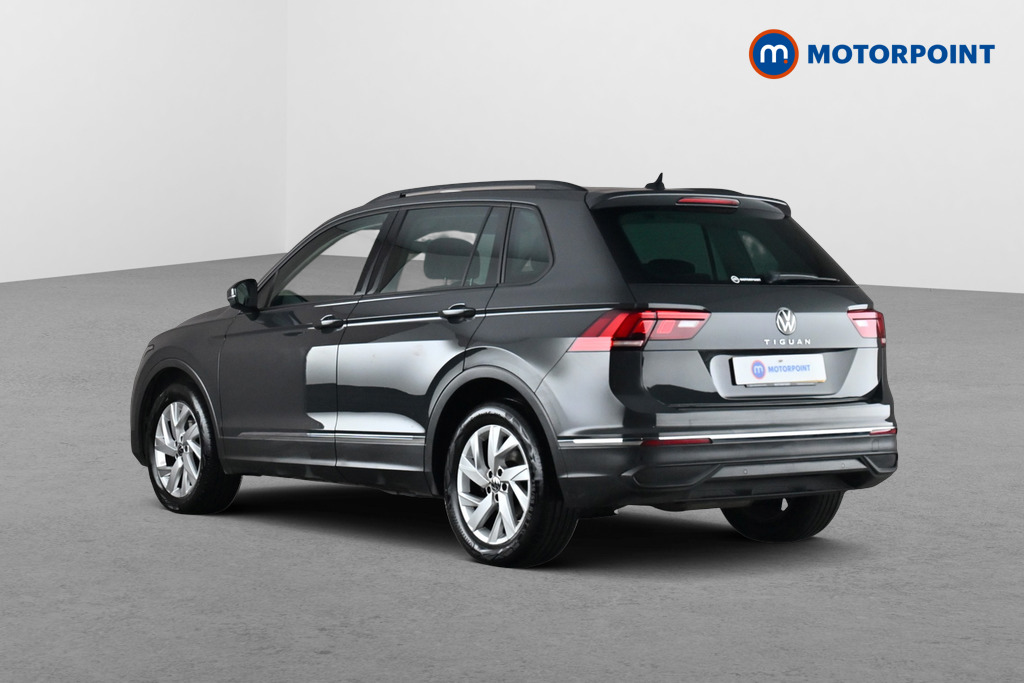 Volkswagen Tiguan Life Manual Diesel SUV - Stock Number (1693278) - Drivers side rear corner