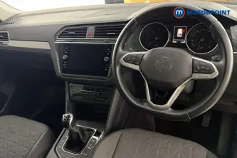 Volkswagen Tiguan Life Manual Diesel SUV - Stock Number (1693278) - 1st supplementary image