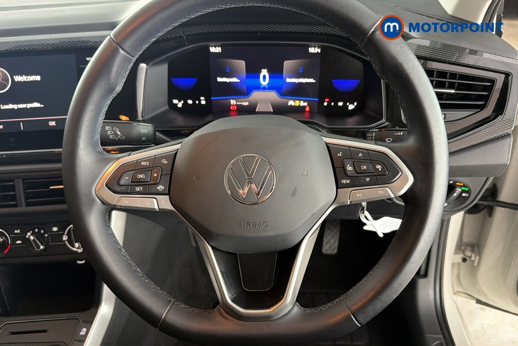 Volkswagen Polo Life Manual Petrol Hatchback - Stock Number (1693875) - 2nd supplementary image