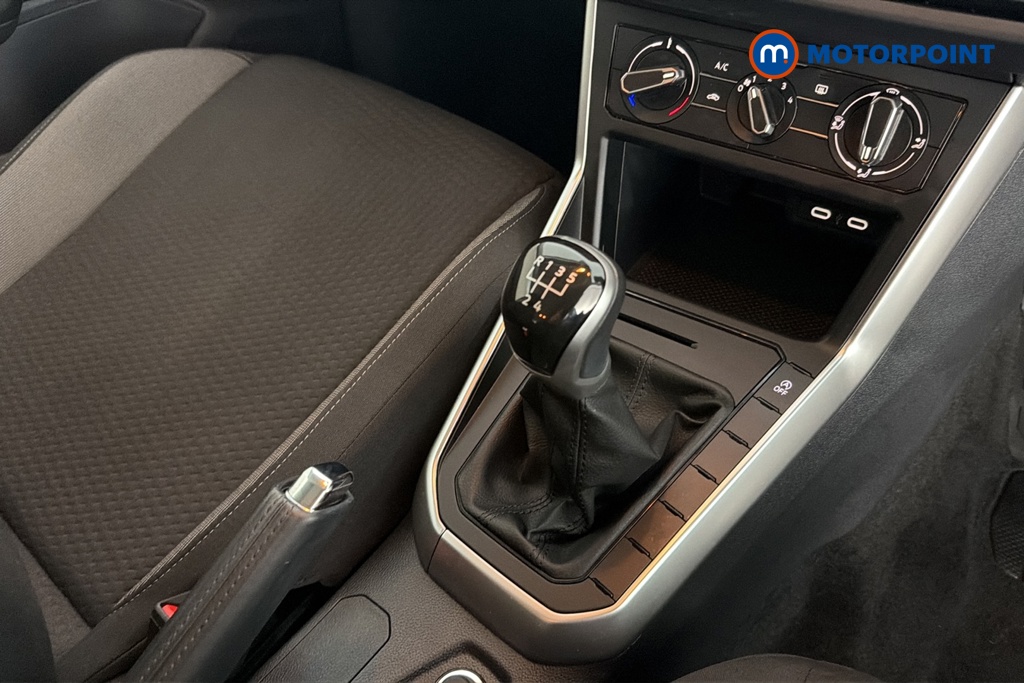 Volkswagen Polo Life Manual Petrol Hatchback - Stock Number (1693875) - 15th supplementary image