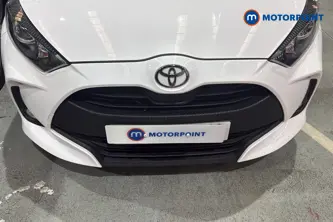 Toyota Yaris Icon Automatic Petrol-Electric Hybrid Hatchback - Stock Number (1694591) - 43rd supplementary image
