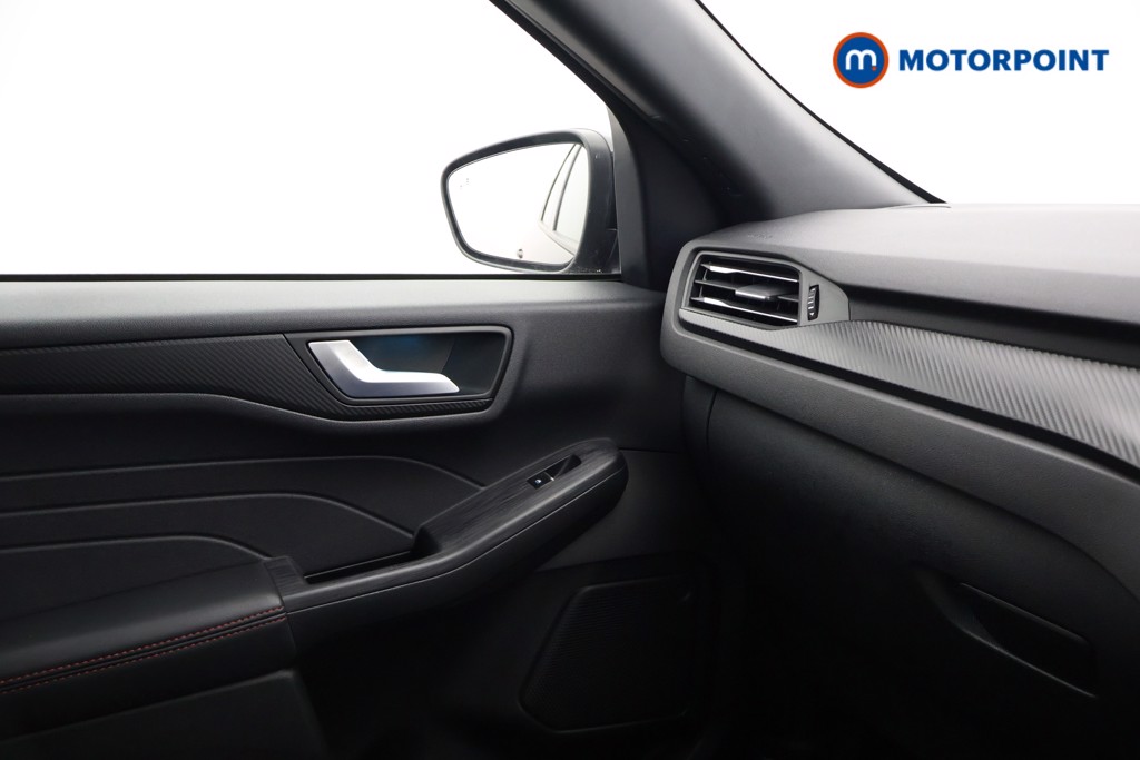 Ford Kuga St-Line Automatic Petrol Plug-In Hybrid SUV - Stock Number (1677600) - 11th supplementary image
