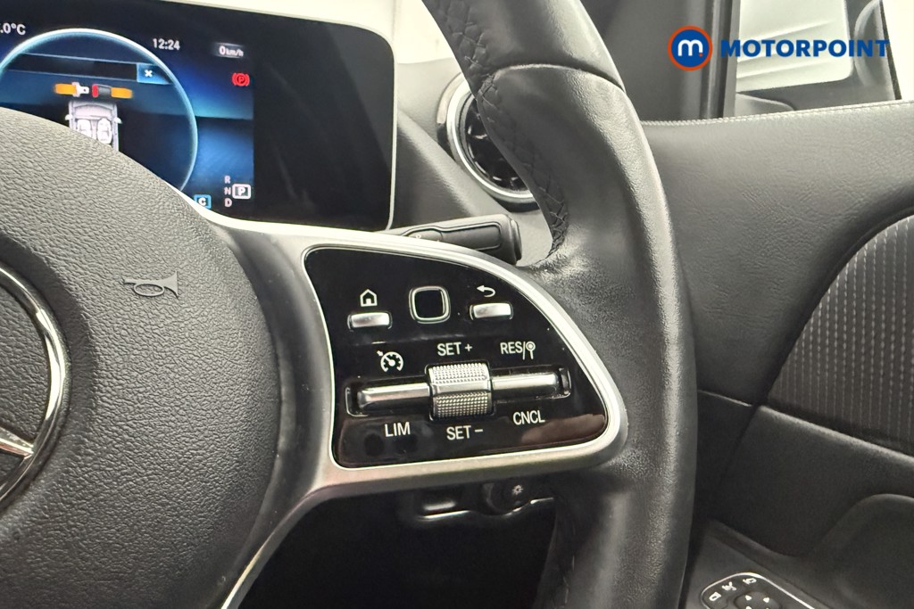 Mercedes-Benz GLA Sport Automatic Diesel SUV - Stock Number (1681110) - 9th supplementary image