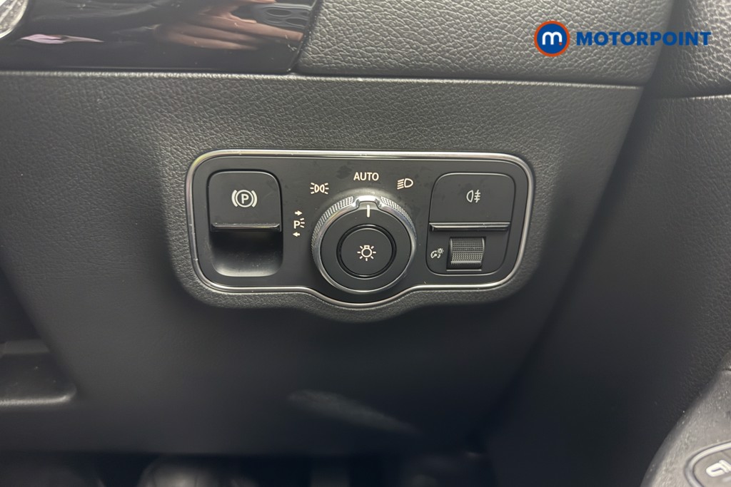 Mercedes-Benz GLA Sport Automatic Diesel SUV - Stock Number (1681110) - 21st supplementary image