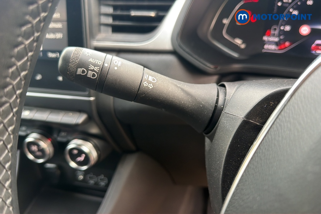 Renault Captur Techno Manual Petrol SUV - Stock Number (1681220) - 5th supplementary image
