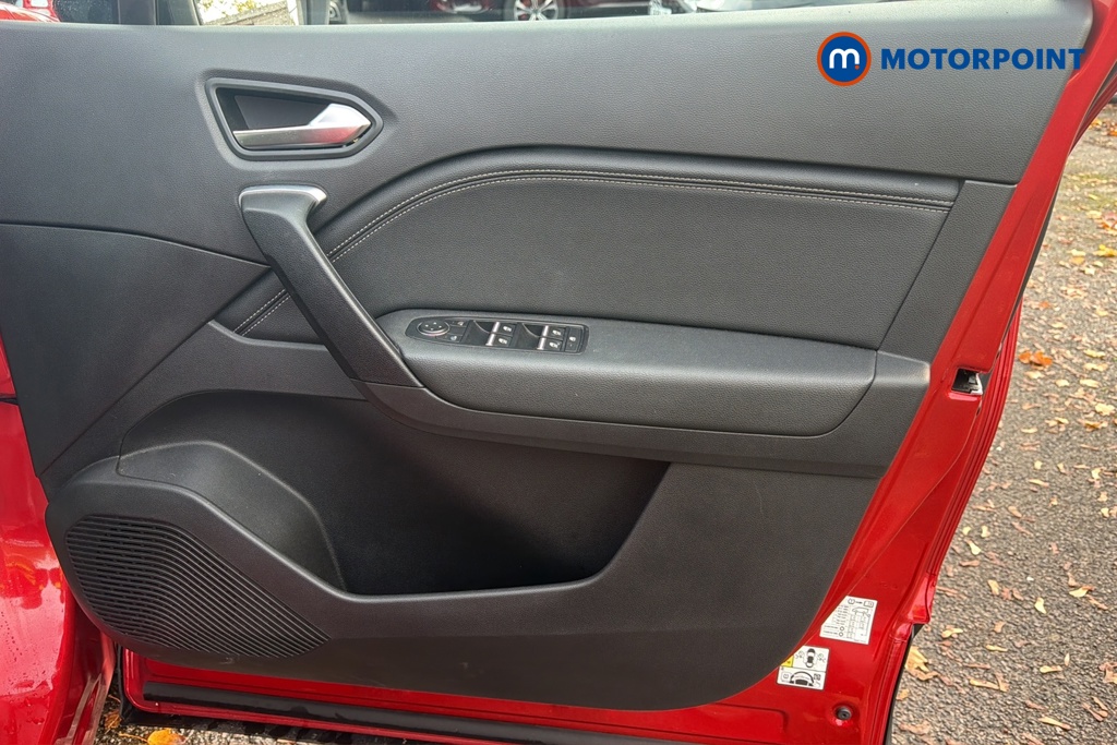 Renault Captur Techno Manual Petrol SUV - Stock Number (1681220) - 18th supplementary image