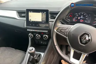 Renault Captur Techno Manual Petrol SUV - Stock Number (1681220) - 1st supplementary image