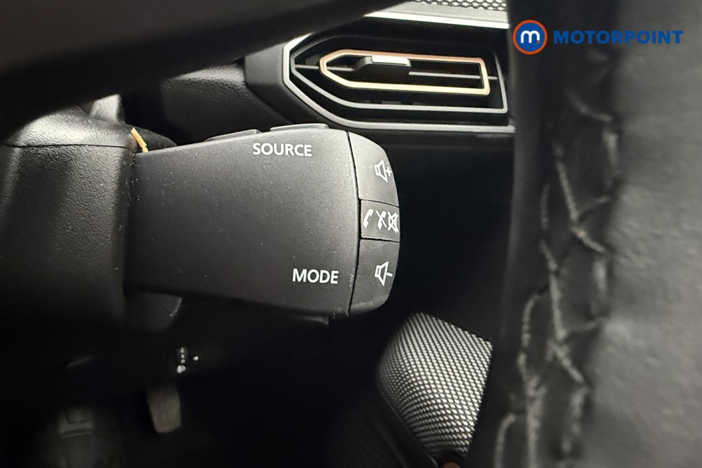 Dacia Sandero Stepway Journey Manual Petrol Hatchback - Stock Number (1681359) - 19th supplementary image