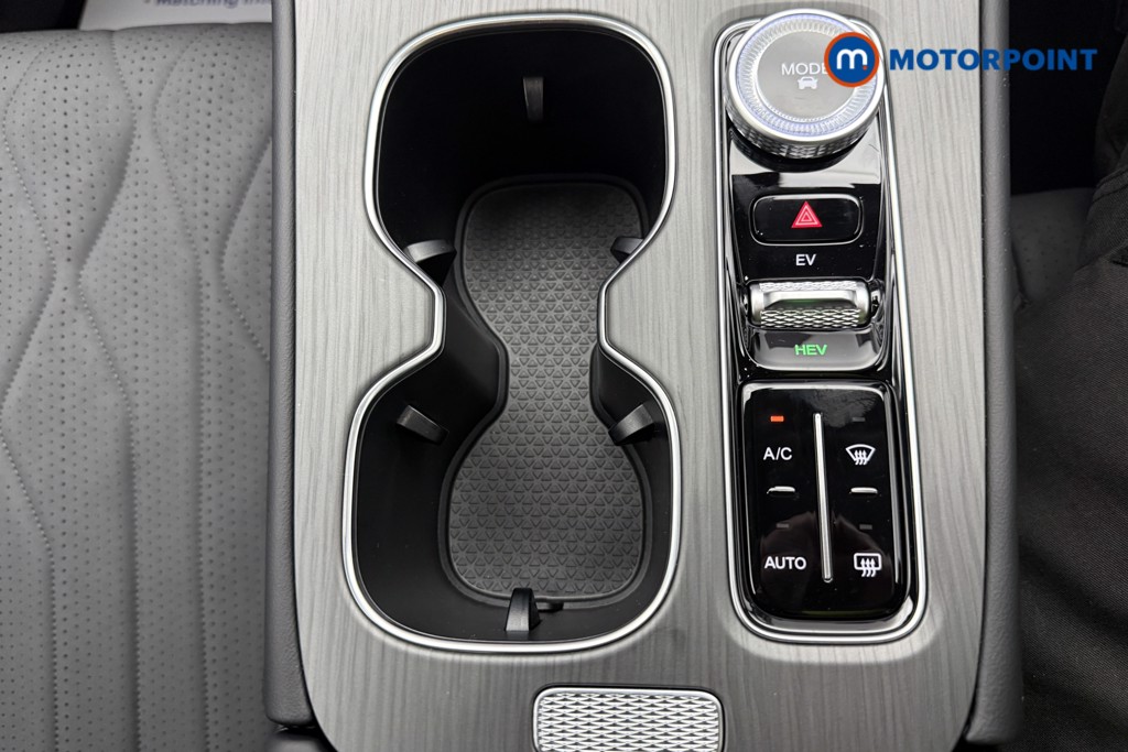 Chery Tiggo 8 Summit Automatic Petrol Plug-In Hybrid SUV - Stock Number (1682783) - 15th supplementary image