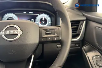 Nissan Qashqai Acenta Premium Manual Petrol SUV - Stock Number (1683489) - 3rd supplementary image