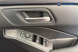 Nissan Qashqai Acenta Premium Manual Petrol SUV - Stock Number (1683489) - 19th supplementary image