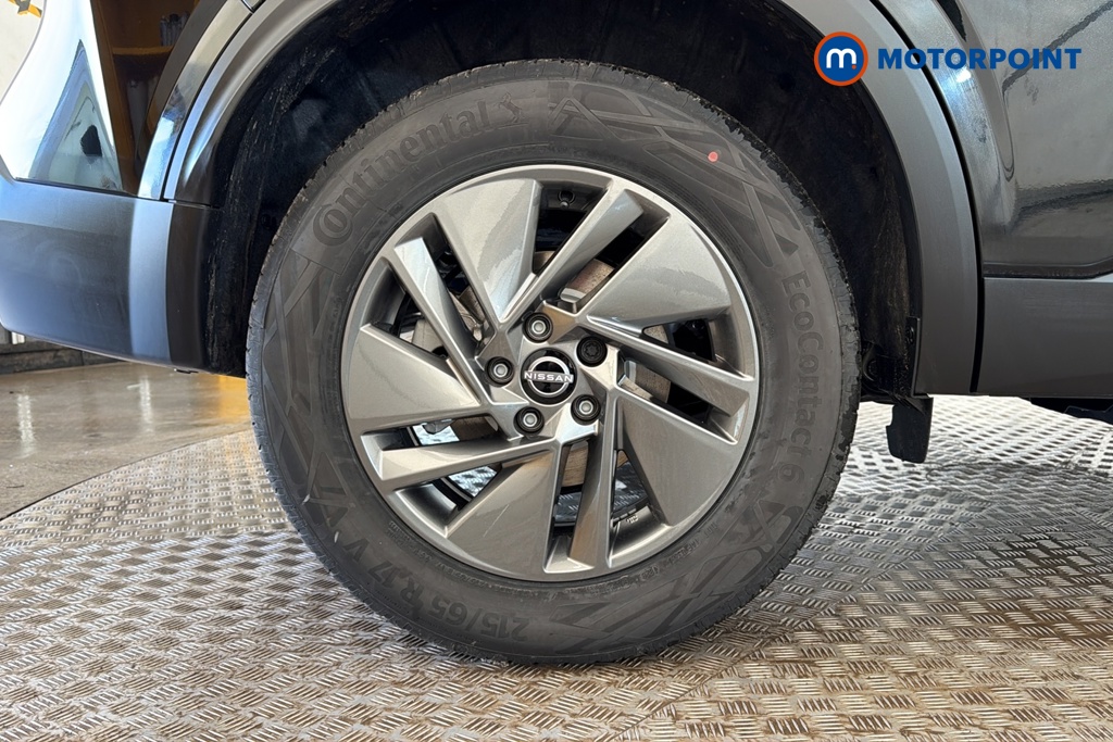 Nissan Qashqai Acenta Premium Manual Petrol SUV - Stock Number (1683489) - 46th supplementary image