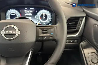 Nissan Qashqai N-Connecta Manual Petrol SUV - Stock Number (1683554) - 3rd supplementary image