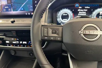 Nissan Qashqai N-Connecta Manual Petrol SUV - Stock Number (1683554) - 4th supplementary image
