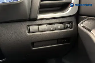 Nissan Qashqai N-Connecta Manual Petrol SUV - Stock Number (1683554) - 11th supplementary image