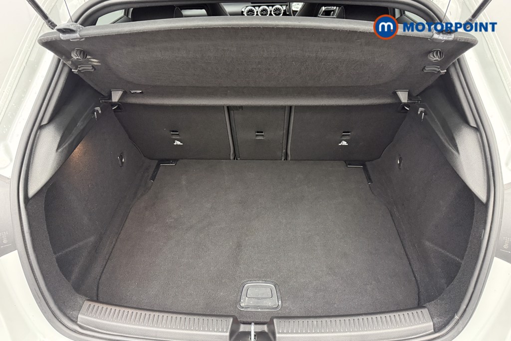 Mercedes-Benz A Class Amg Line Executive Edition Automatic Petrol Hatchback - Stock Number (1685759) - 22nd supplementary image