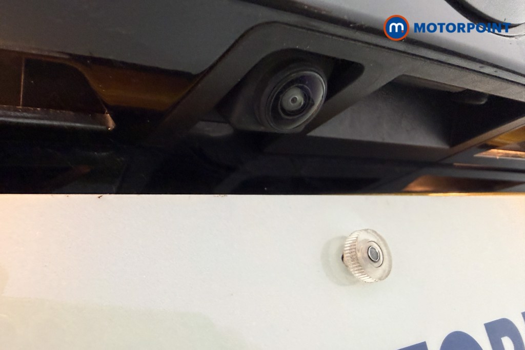 Nissan Juke N-Connecta Manual Petrol SUV - Stock Number (1686592) - 28th supplementary image