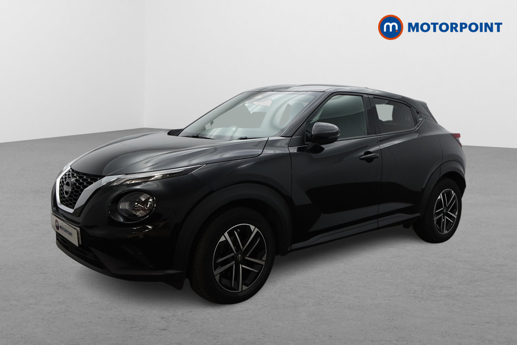 Nissan Juke N-Connecta Manual Petrol SUV - Stock Number (1686592) - Passenger side front corner