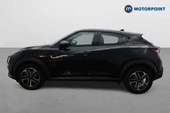 Nissan Juke N-Connecta Manual Petrol SUV - Stock Number (1686592) - Passenger side